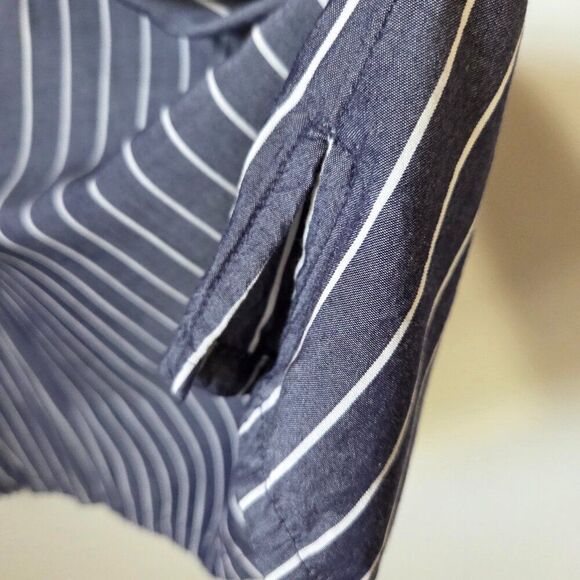 EUC OLD NAVY BLUE WHITE VERTICAL STRIPED SOFT TANK TOP SIZE XL - Picture 6 of 14